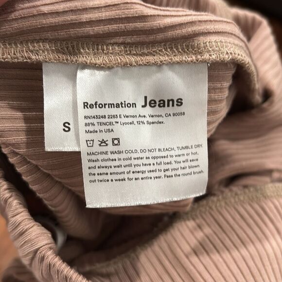 REFORMATION JEANS Whitney Knit Lounge High Rise Pants in Pink Taupe Size Small - Picture 5 of 7